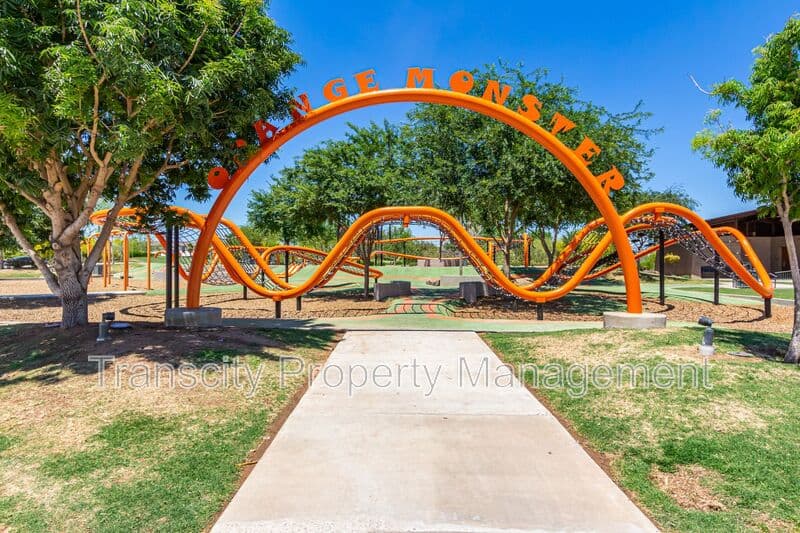 Mesa House: 4943 S Pulse Ter