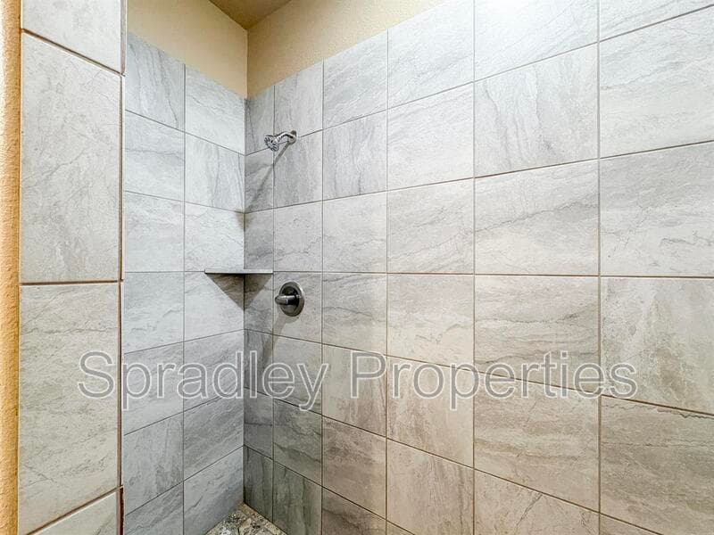 Belton Condo: 1032B Hibiscus Dr