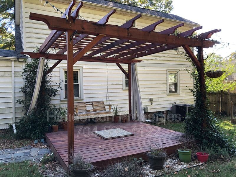 Charlotte House: 4229 Hiddenbrook Drive