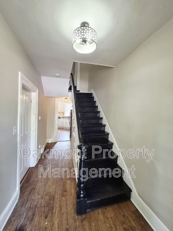 Richmond House: 113 South Pine Street