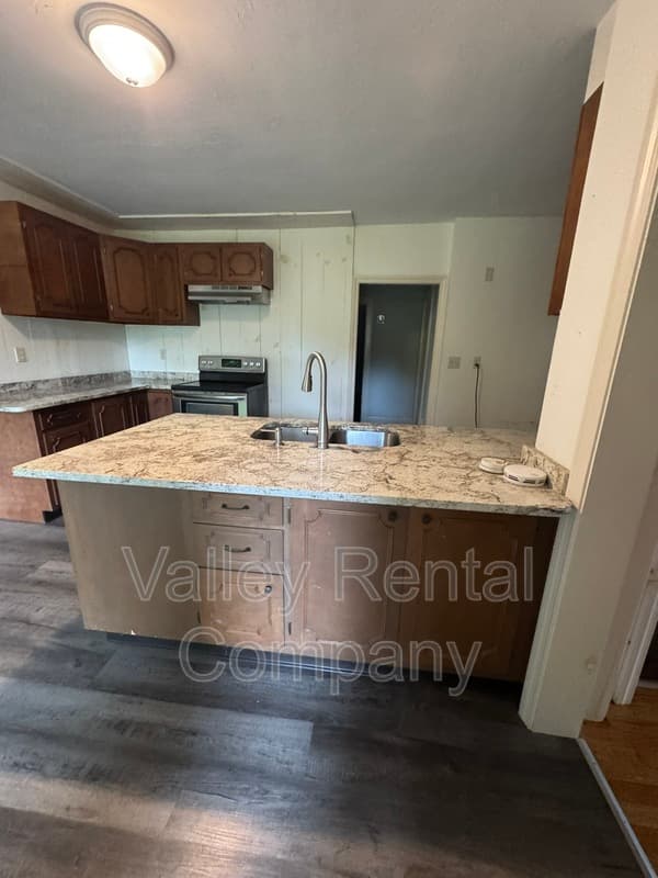 South Hadley Condo: 18 Main Street - 1L