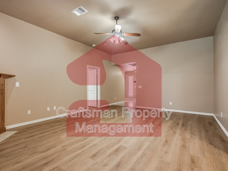 Moore House: 3209 Loren Drive
