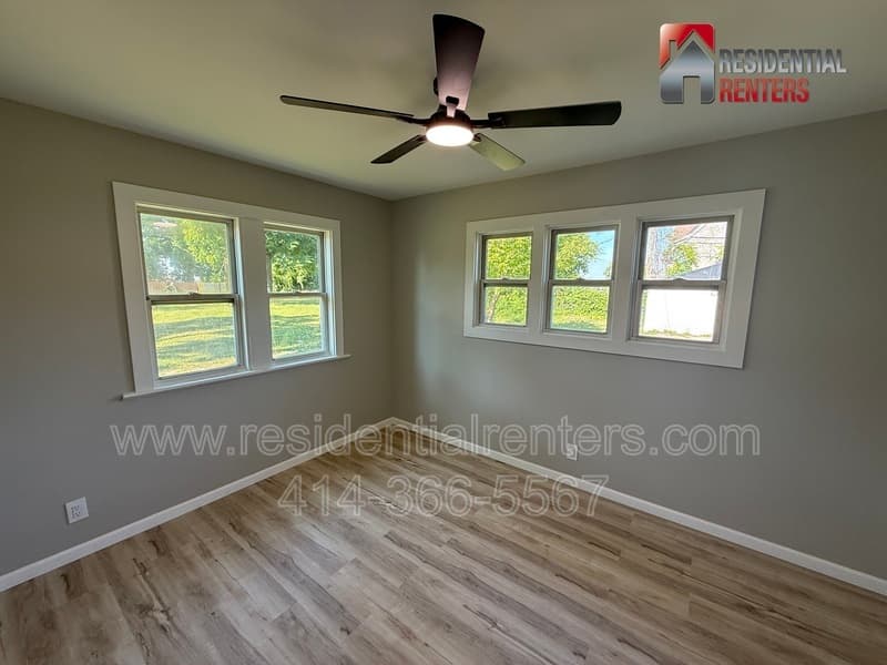 Milwaukee Condo: 3351 N 6th Street