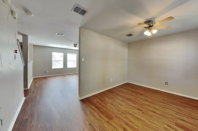 Princeton House: 1117 Caroline Dr