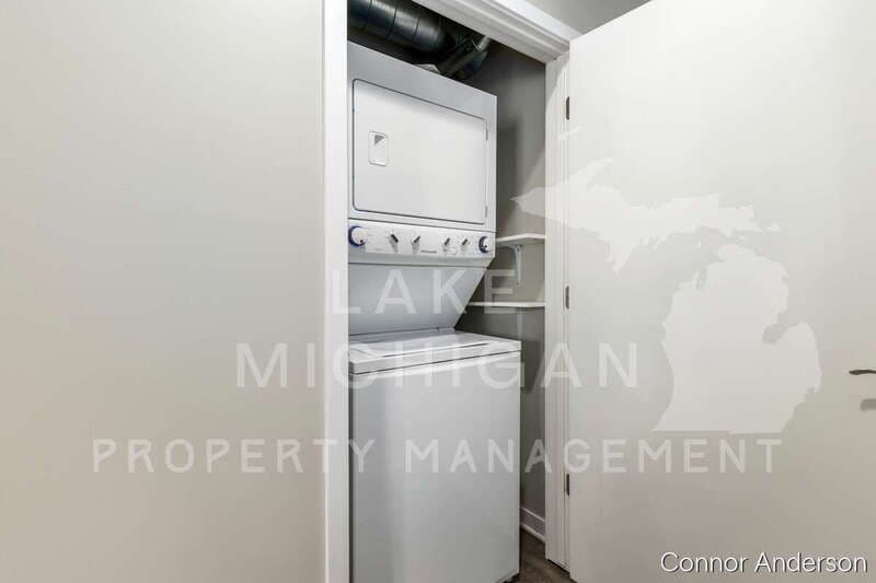 Grand Rapids Condo: 600 Douglas Street Northwest