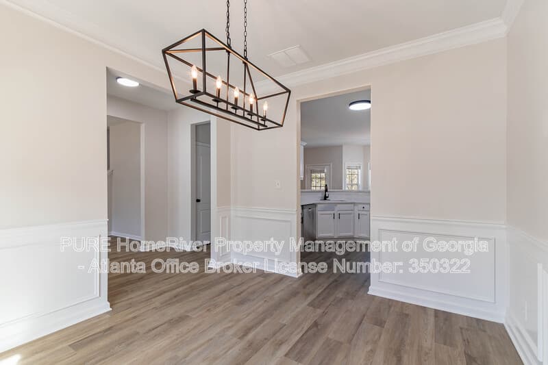 Buford House: 2839 Suttonwood Way