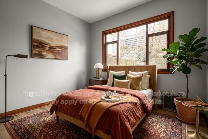 Mc Kees Rocks House: 412 Woodward Ave
