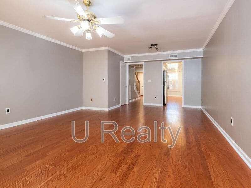 Charlotte Townhome: 7025 Quail Hill Rd