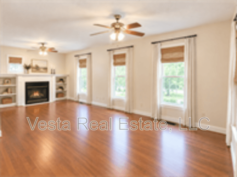 Normal House: 300 E. Cypress St.