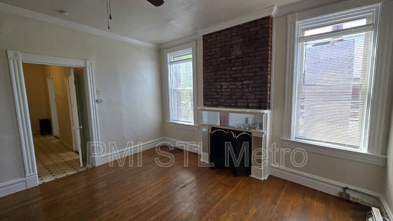 St. Louis Condo: 2312 Texas Avenue