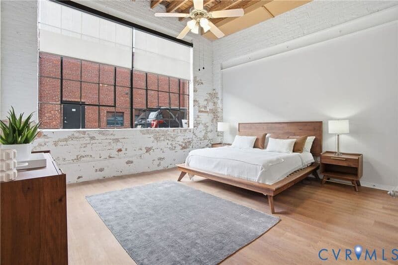 Richmond Condo: 1716 Summit Ave