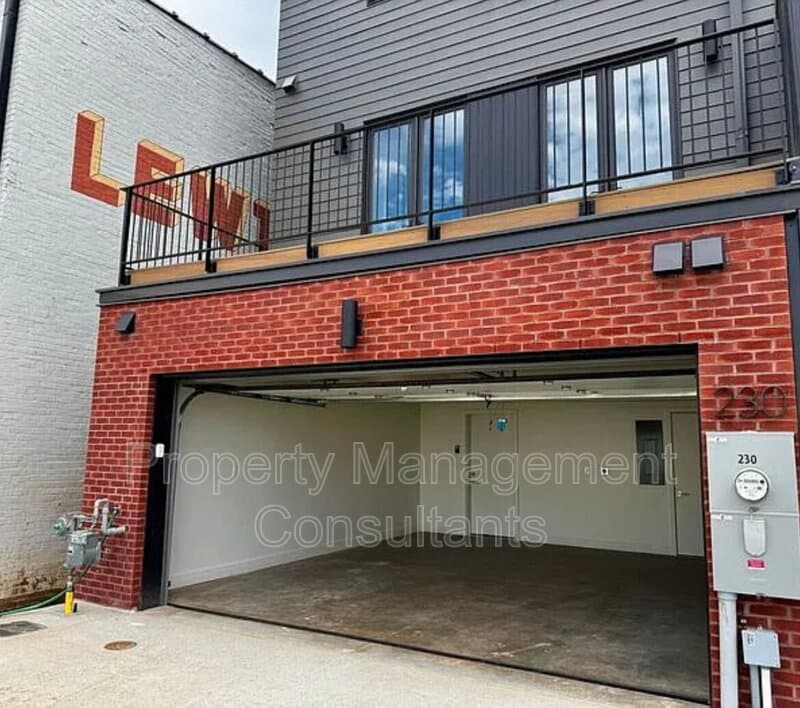 Huntsville Townhome: 230 Washington Street Northeast