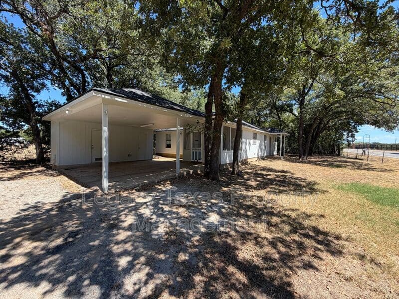 Mansfield House: 7185 Retta Mansfield Rd
