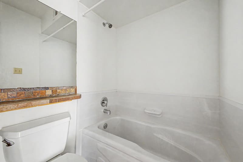 Phoenix House: 2822 E WILLOW Avenue