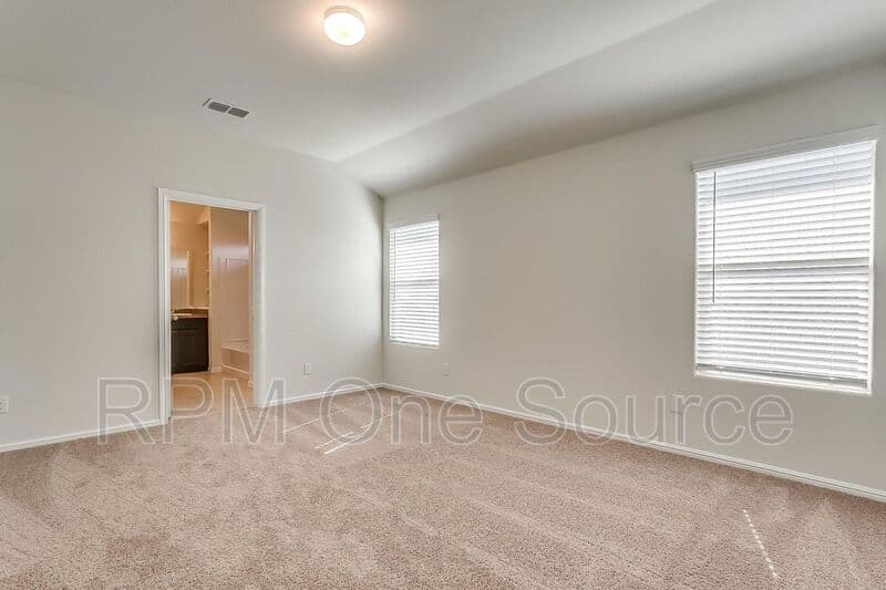 Ft. Worth House: 6320 Eagle Pier Way