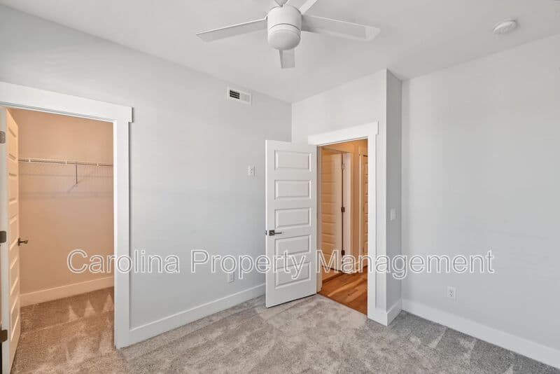 Charlotte House: 1245 Lomax Ave