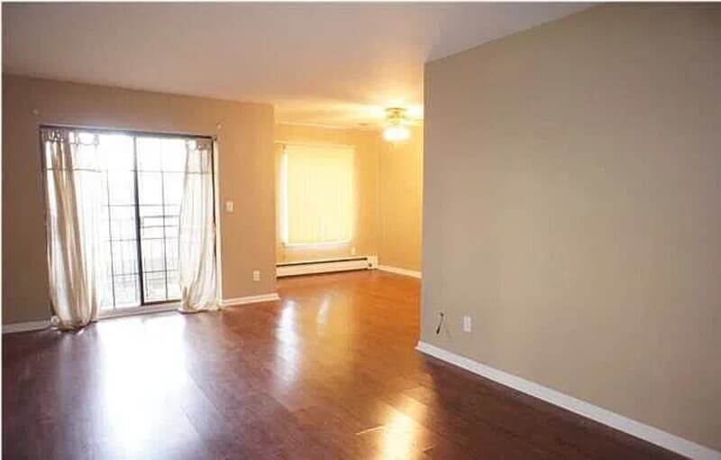 Staten Island Condo: 2 Elmwood Park Dr