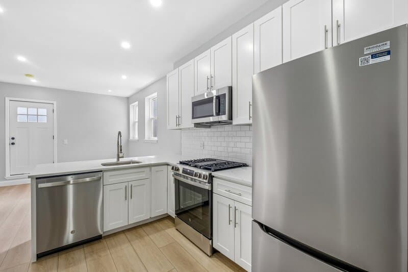 Philadelphia Condo: 617 South 8th Street - 2