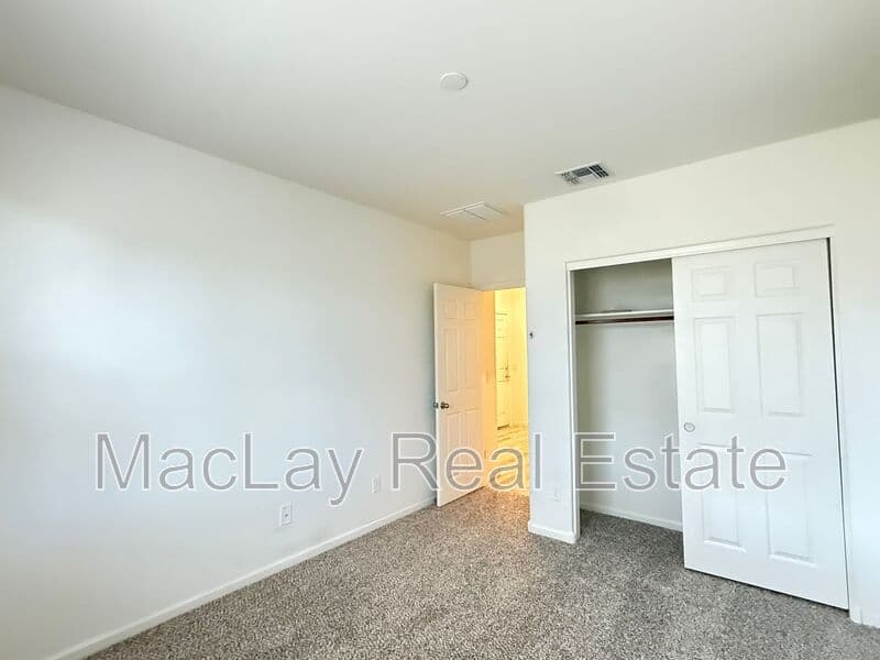 San Tan Valley House: 2372 E. Dust Devil Dr.