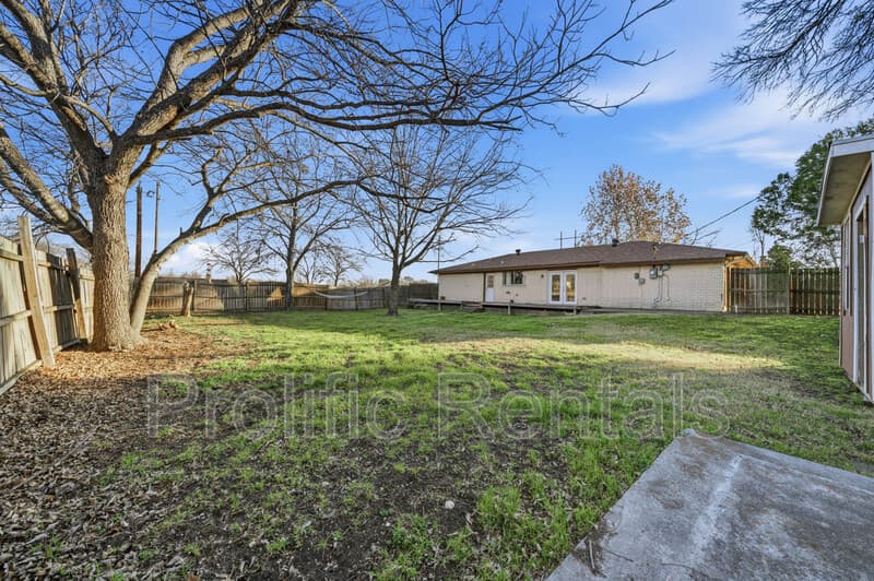 Copperas Cove House: 610 Creek Street