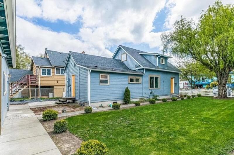 Seattle House: 1226 S Trenton St