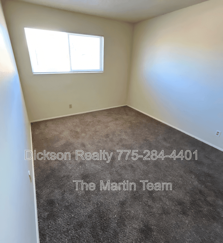 Reno House: 3287 Gypsum Road
