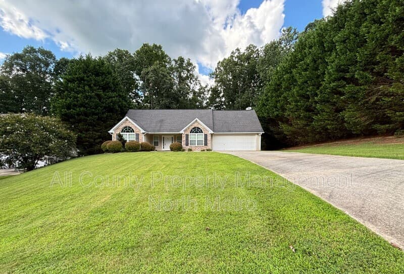 Gainesville House: 4710 Middleboro Lane
