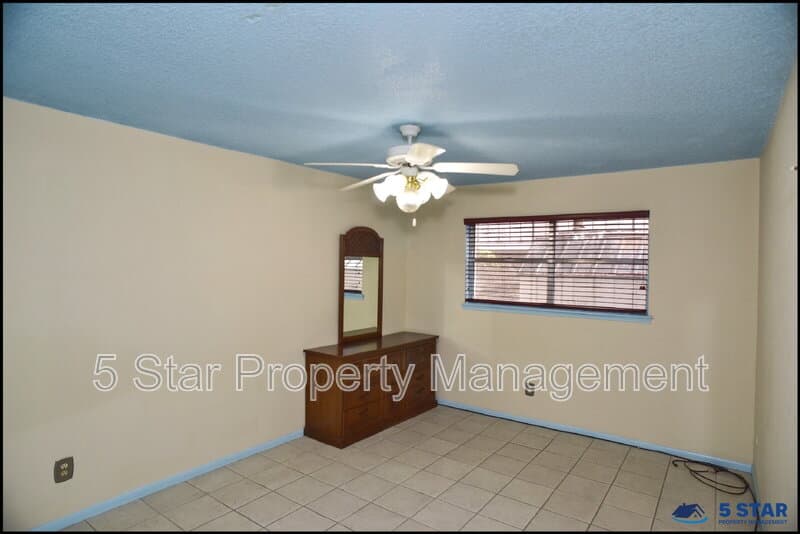 El Paso Condo: 6700 Escondido Drive