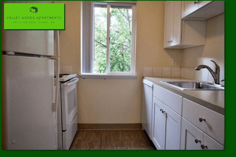BEAVERTON Condo: 20125 SW TUALATIN VALLEY HIGHWAY