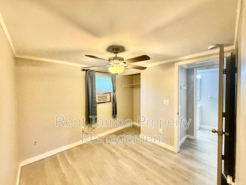 St. Petersburg Condo: 428 90th Avenue North