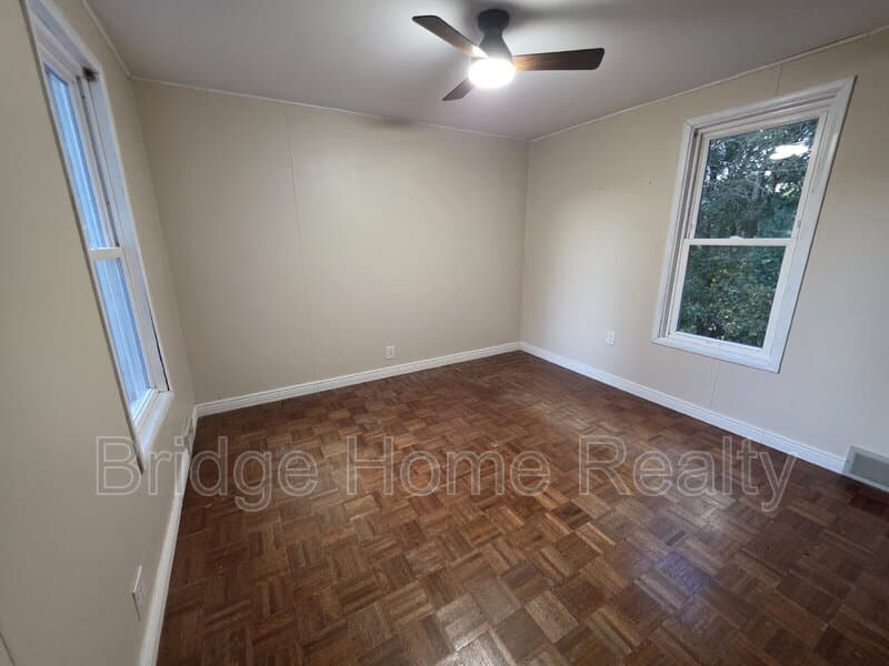 Mars House: 507 Cherry St