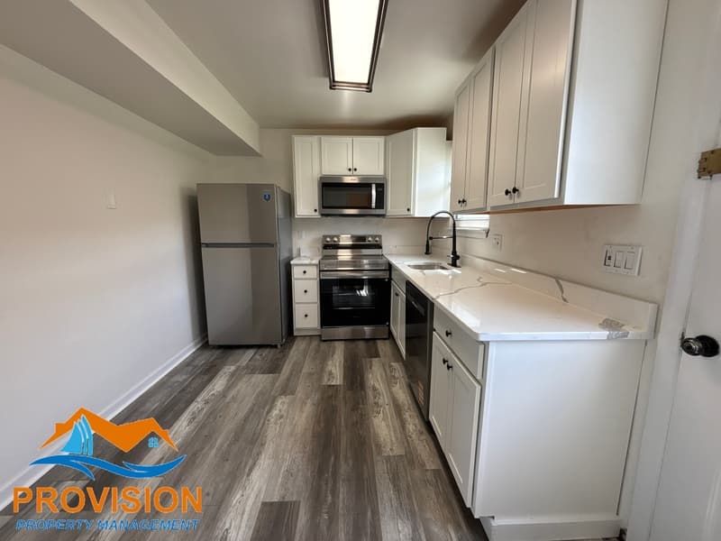 Glen Burnie Townhome: 463 Longtowne Ct