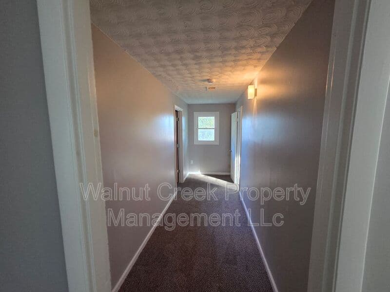 Elyria Condo: 41547 Elmwood St