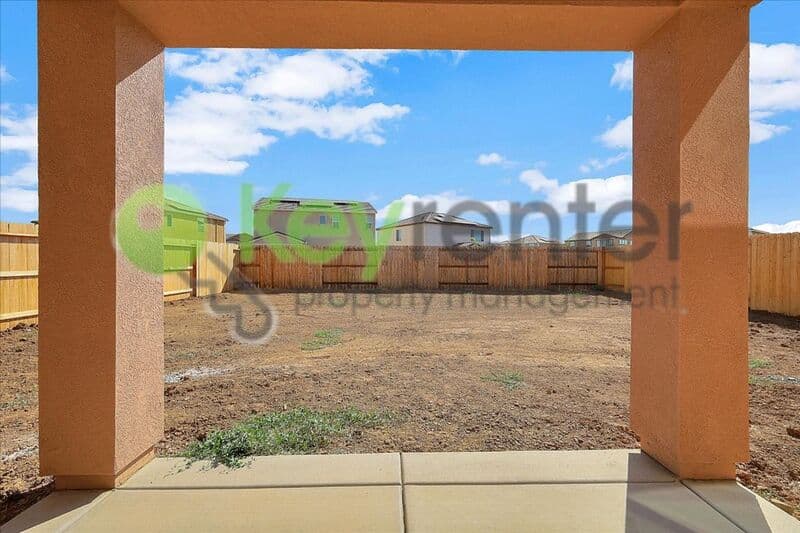 Plumas Lake House: 2061 Hesperian Drive