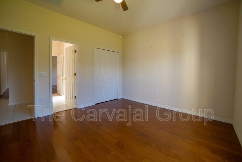 Poinciana House: 1196 Glendora Road North