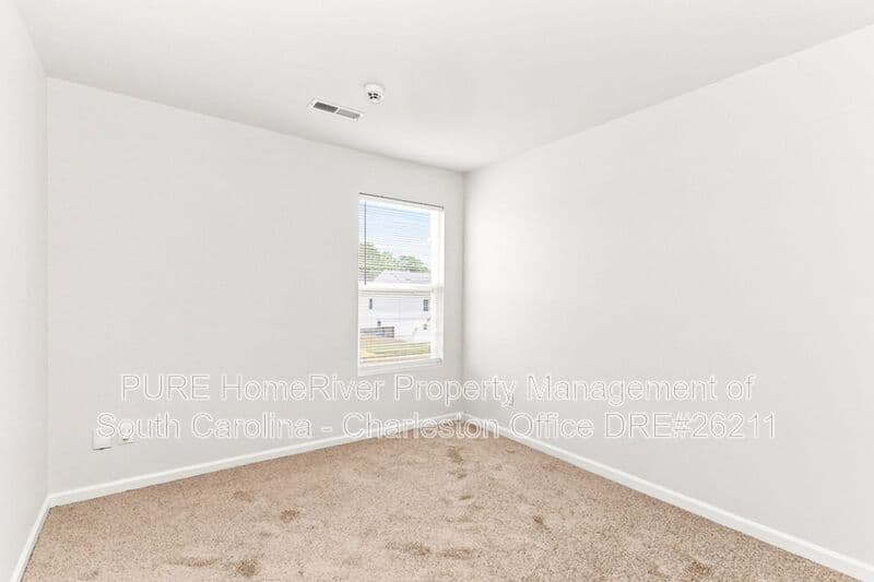 Goose Creek House: 437 Watershed Dr