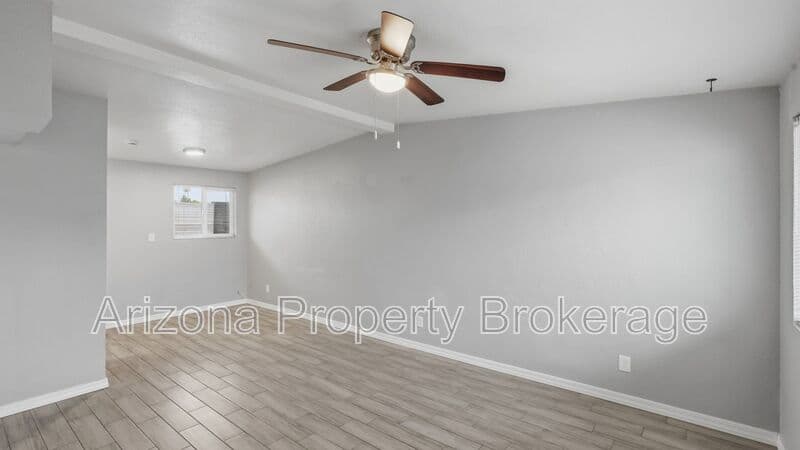 Phoenix Condo: 805 E. Turney Ave.