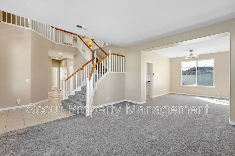 Menifee House: 28629 Maplewood Drive