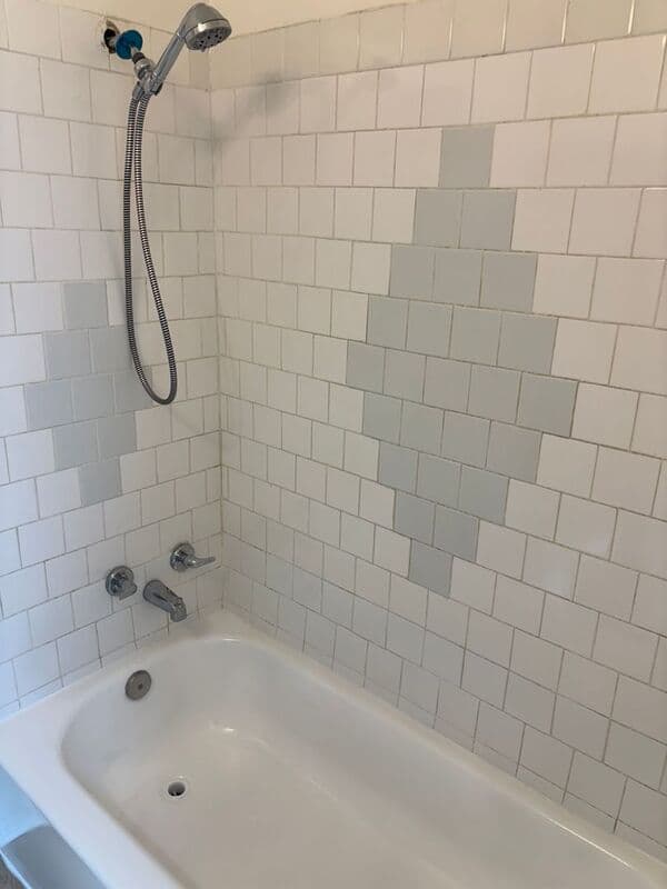 Glendora House: 634-638 E Lemon Ave