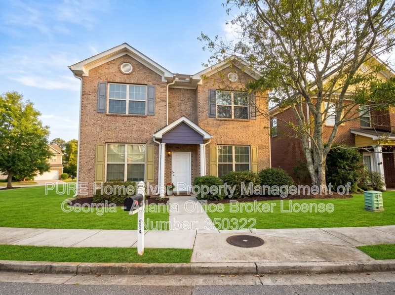 Mcdonough House: 554 Tulip Ln
