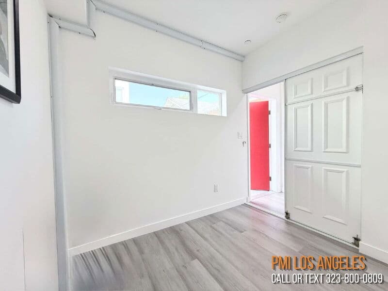 Los Angeles Condo: 1258 Leighton Avenue
