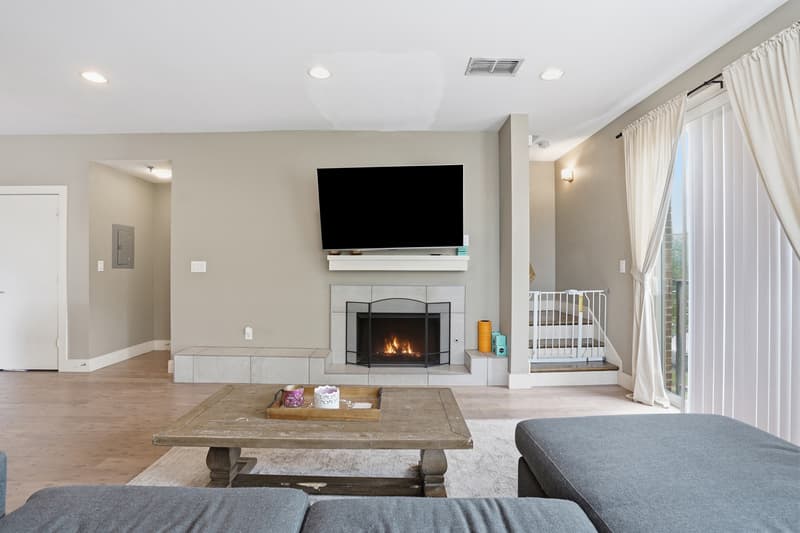 Fort Worth Condo: 1324 May Street #214 - 1