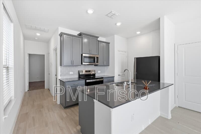 McKinney Condo: 8316 Catalpa Ln