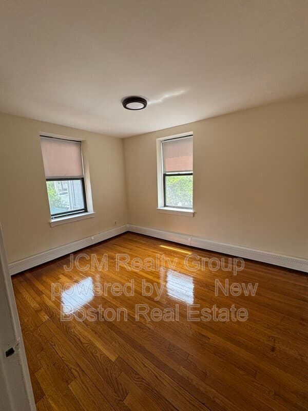 Boston: Dorchester Condo: 11 Victory Road