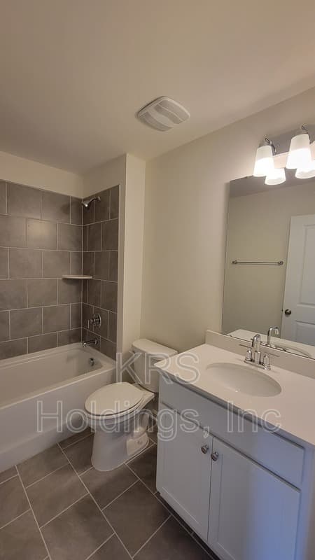 Wendell Townhome: 838 Parc Townes Drive