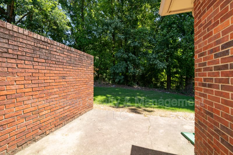 Lawrenceville Condo: 511 Downing St