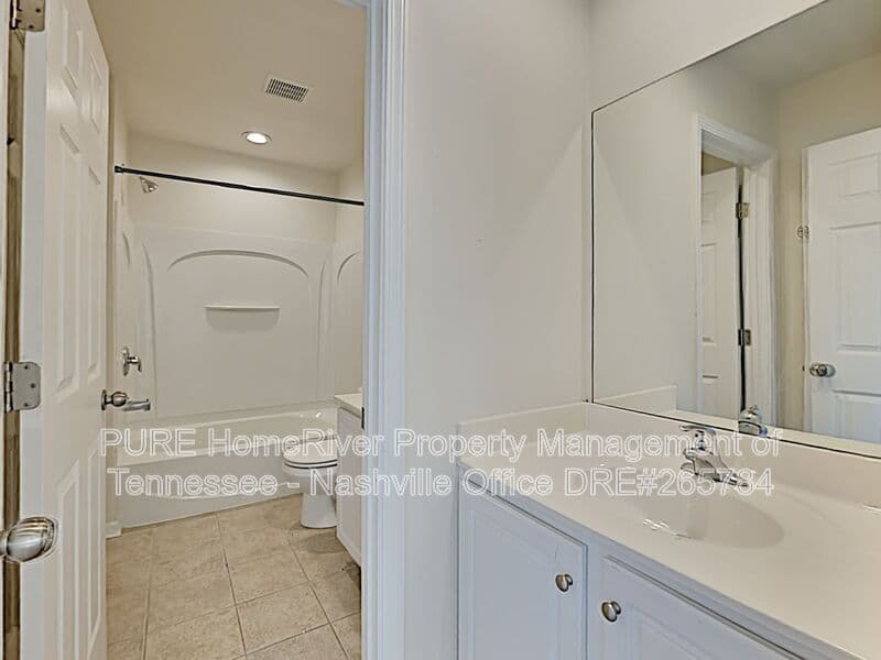 Nashville Condo: 418 Lazy Creek Ln