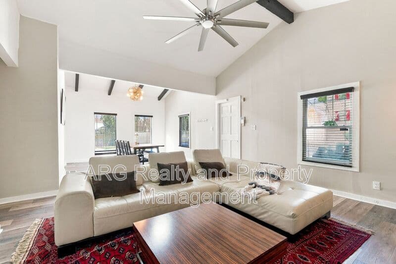 Atlanta House: 1014 Curran Street NW