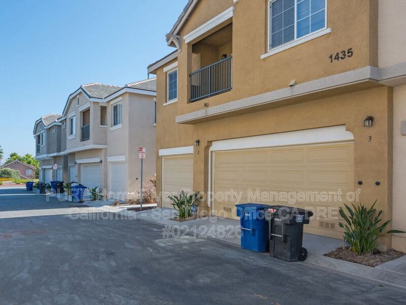 Chula Vista House: 1435 Claude Lane
