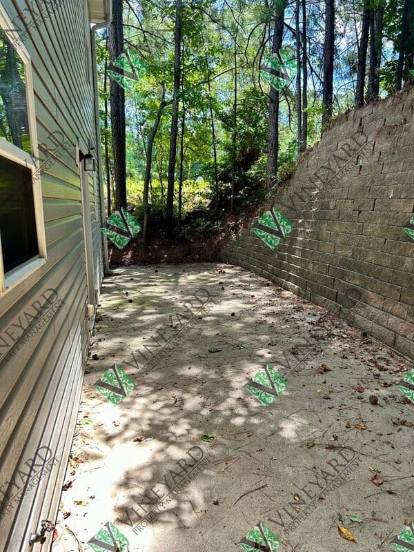 Dallas House: 101 Twin Pines Ct
